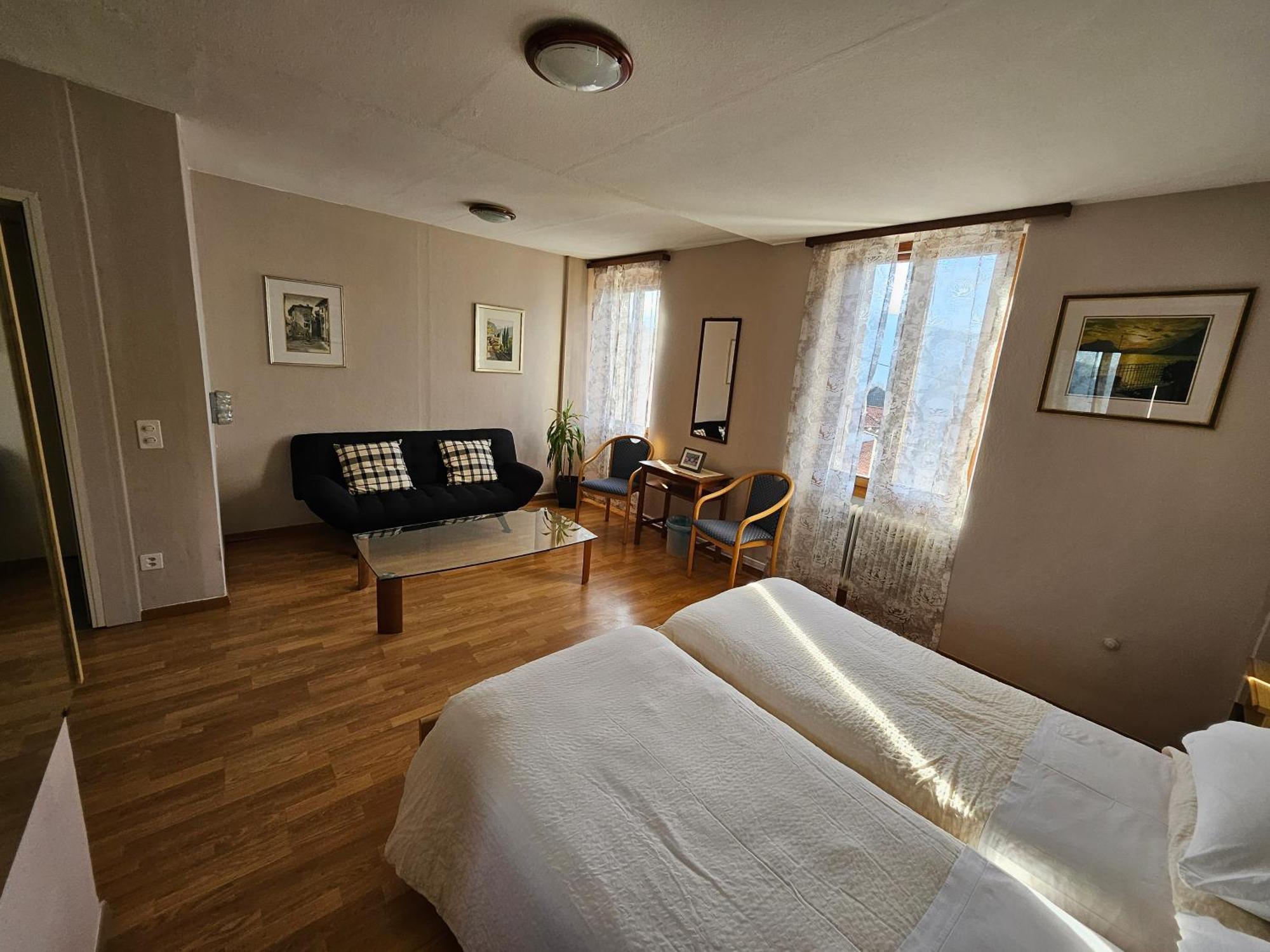 Hotel Pensione Serena Purasca Eksteriør bilde